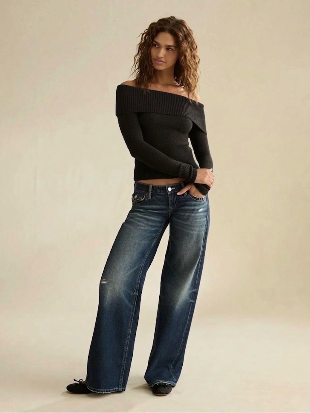 American Eagle Off The Shoulder Ribbed Black Sweater